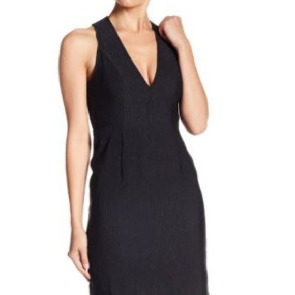 Nordstrom Cross-Strap V-Neck Bodycon Mini Dress - Picture 3 of 9